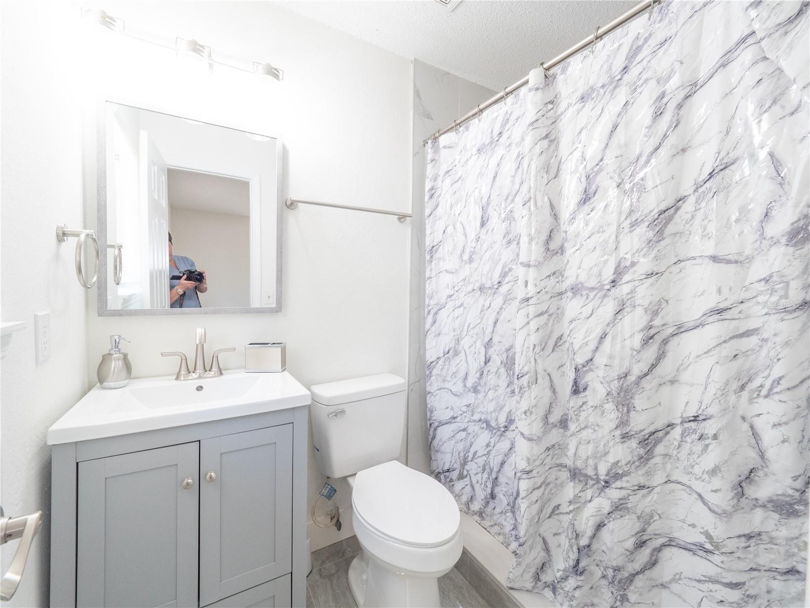 23548 FRANKLIN AVE, SORRENTO, FL, 32776