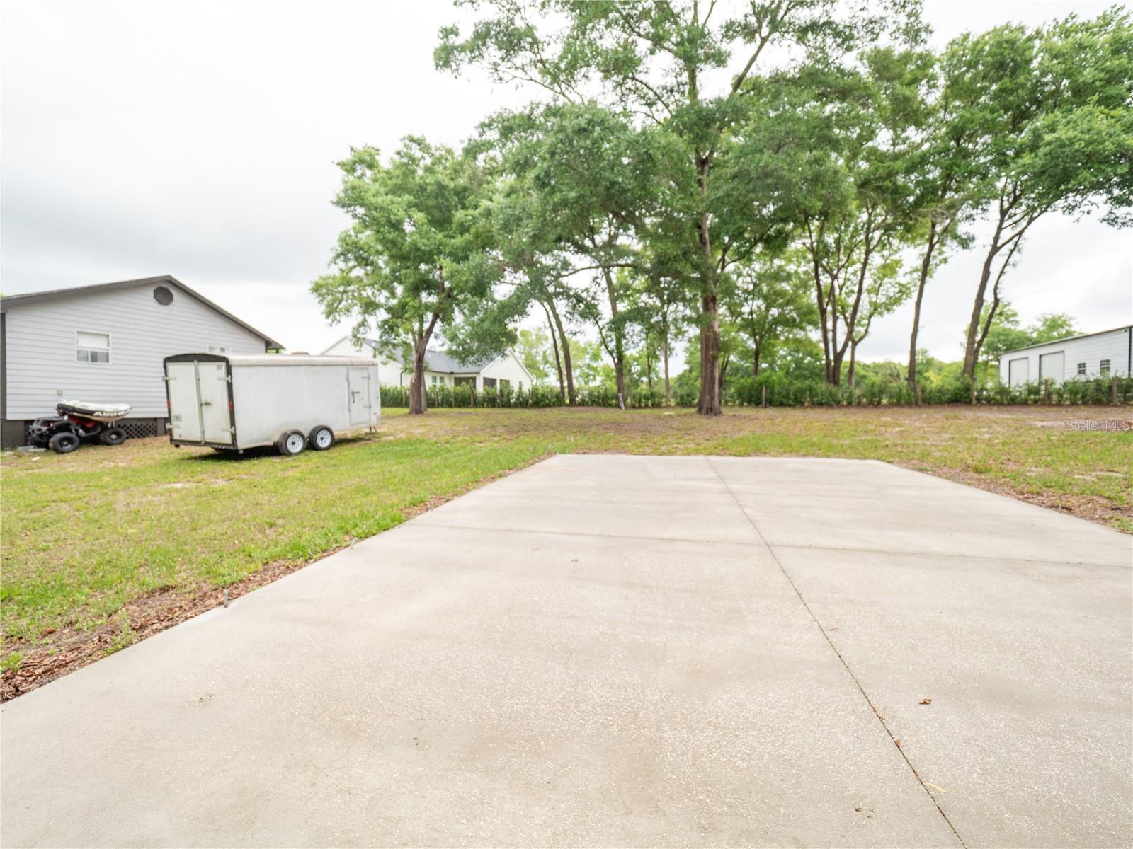 23548 FRANKLIN AVE, SORRENTO, FL, 32776