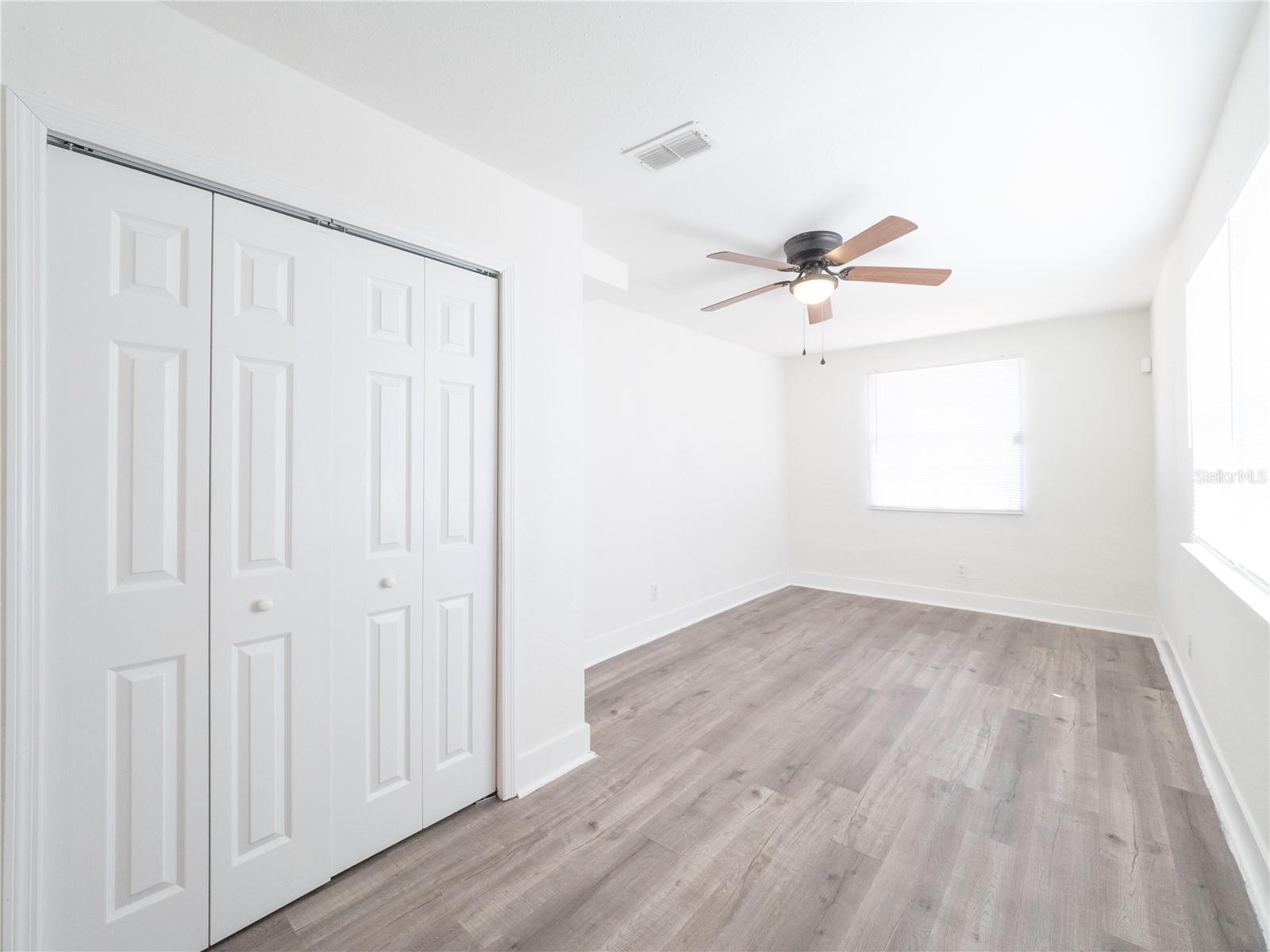 23548 FRANKLIN AVE, SORRENTO, FL, 32776