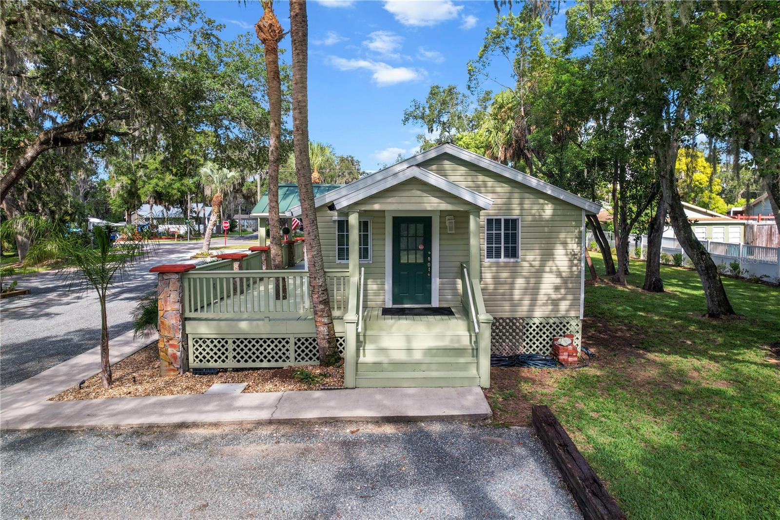 107 NE 4TH ST, CRYSTAL RIVER, FL, 34429