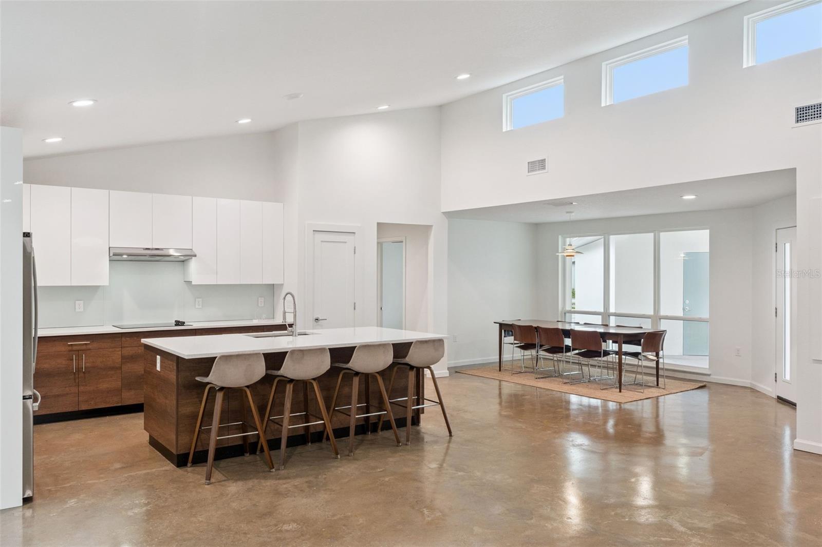 2045 WASHINGTON AVE, SANFORD, FL, 32771
