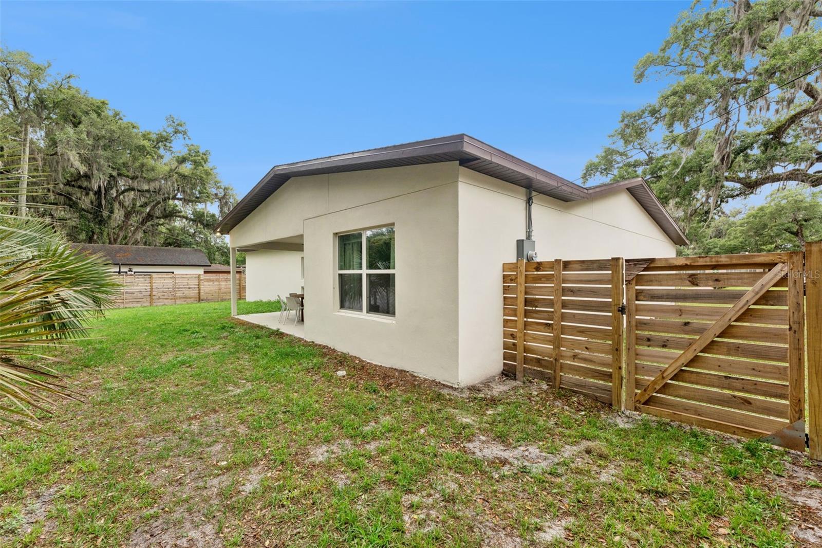 2045 WASHINGTON AVE, SANFORD, FL, 32771