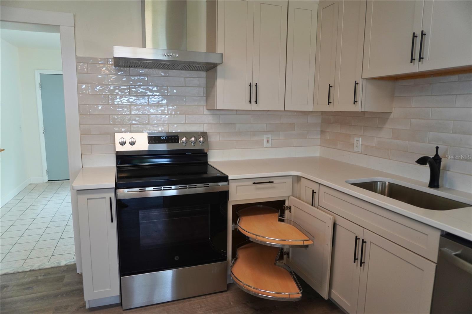 324 JEFFERSON ST, LAKE WALES, FL, 33859