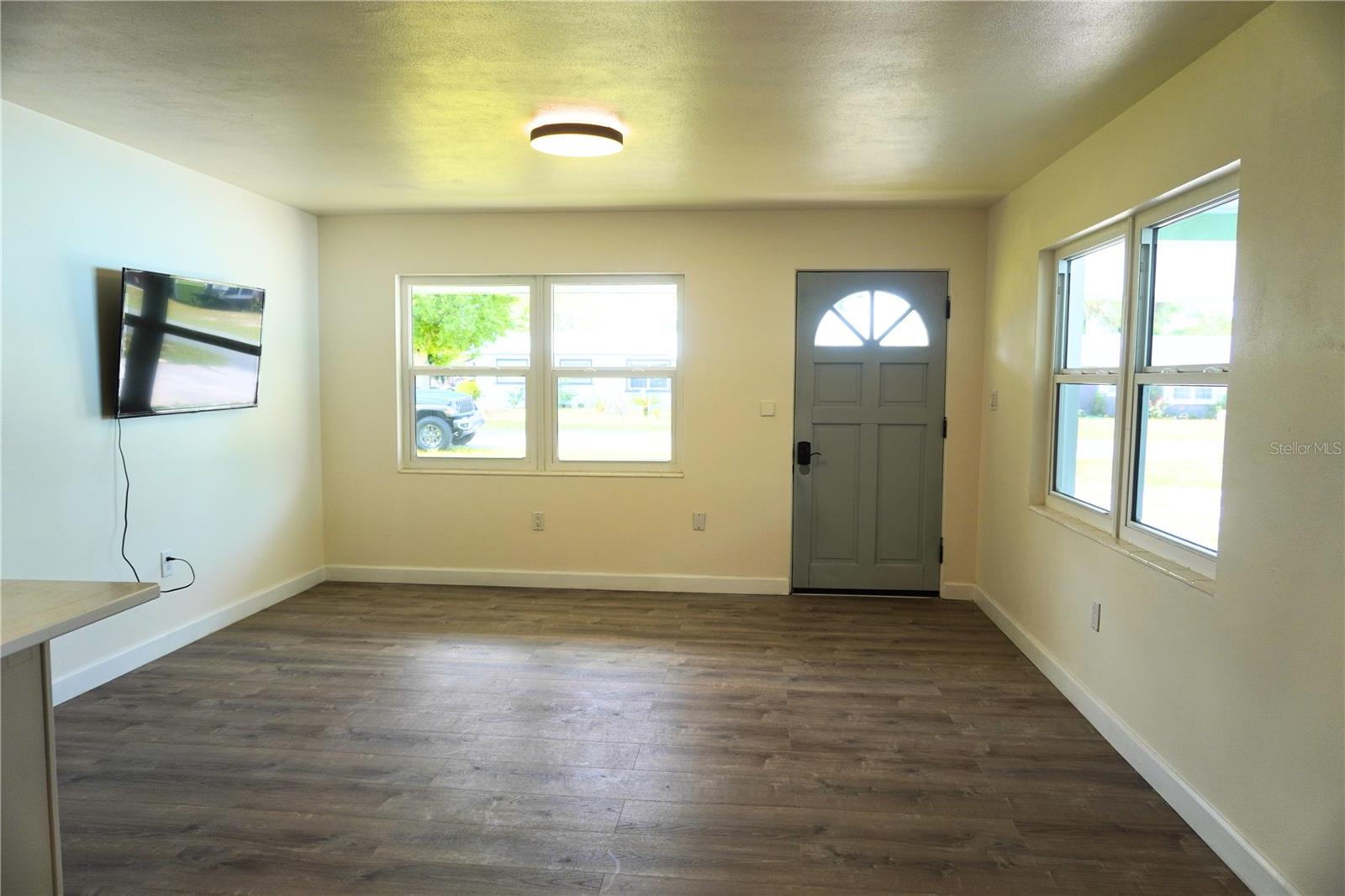 324 JEFFERSON ST, LAKE WALES, FL, 33859