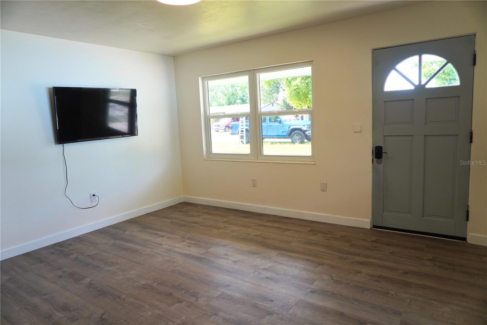 324 JEFFERSON ST, LAKE WALES, FL, 33859