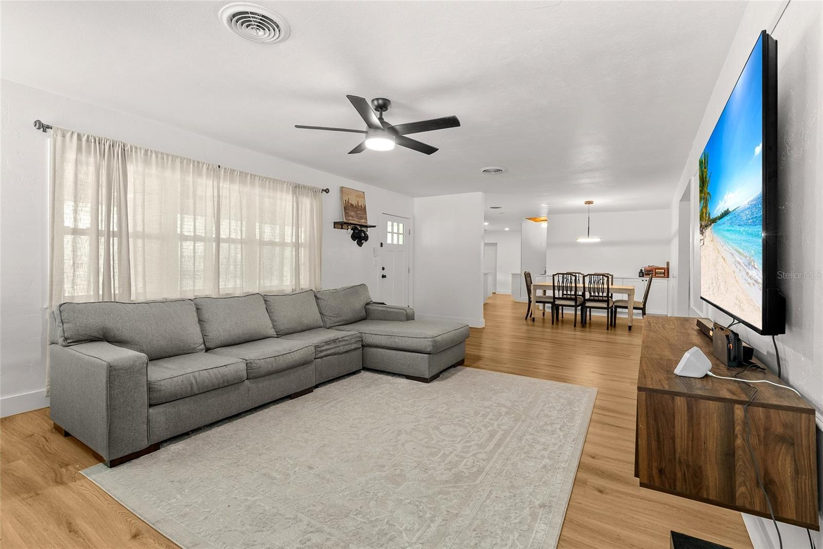 2004 VIRGINIA DR, BRADENTON, FL, 34205