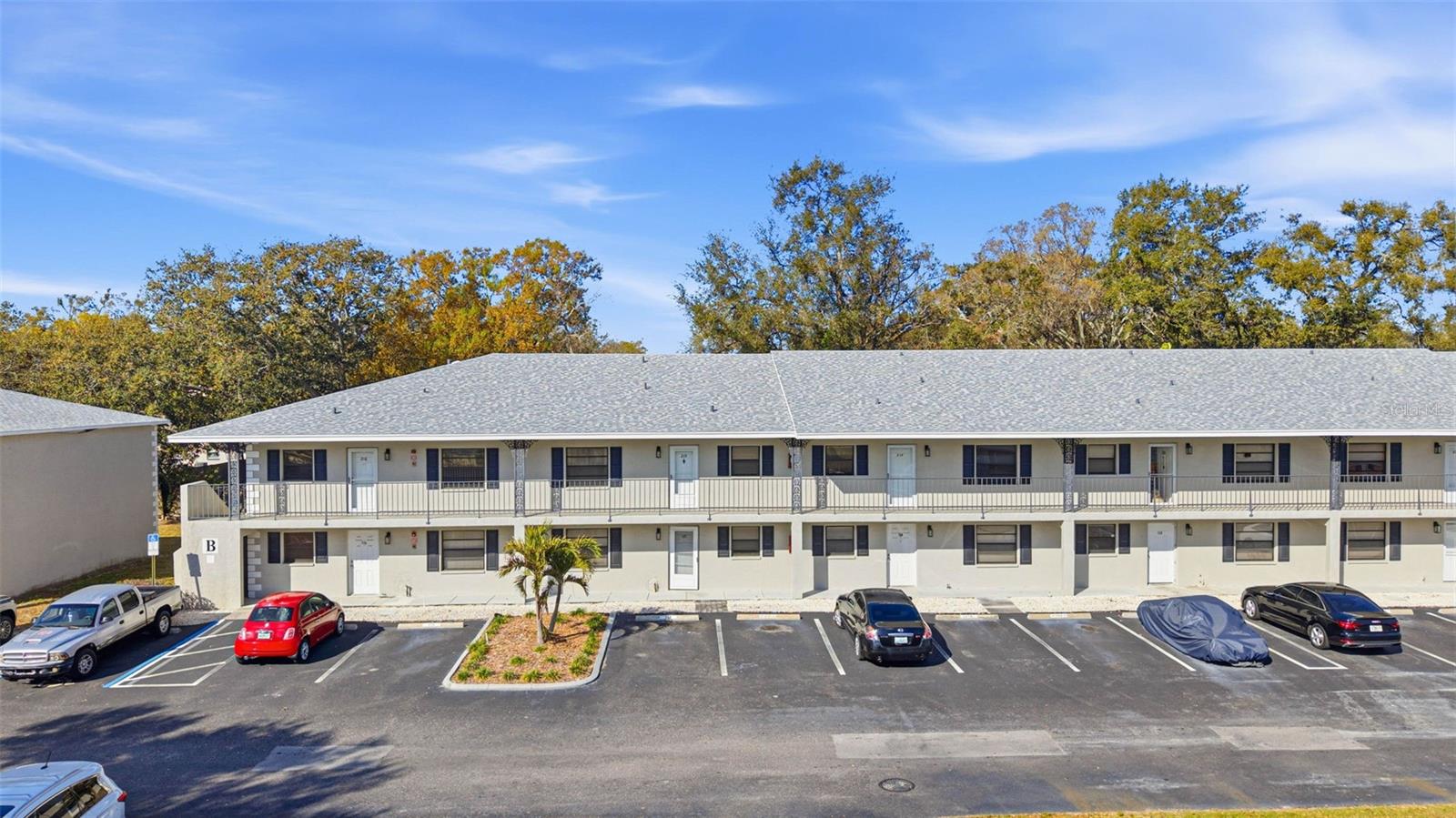 101 LAKE AVE NE #215, LARGO, FL, 33771