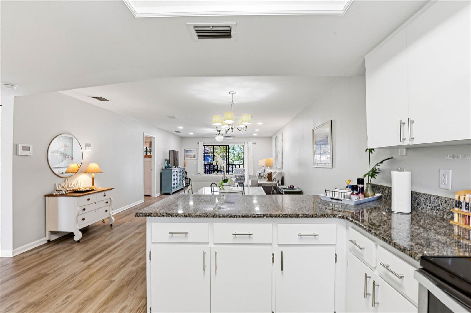 101 LAKE AVE NE #215, LARGO, FL, 33771
