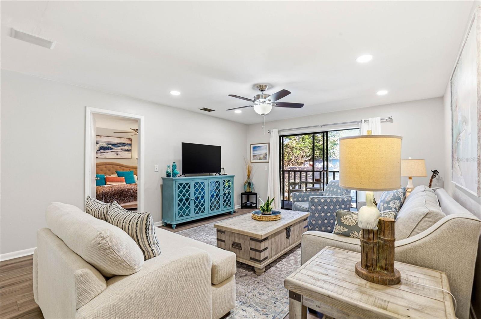 101 LAKE AVE NE #215, LARGO, FL, 33771