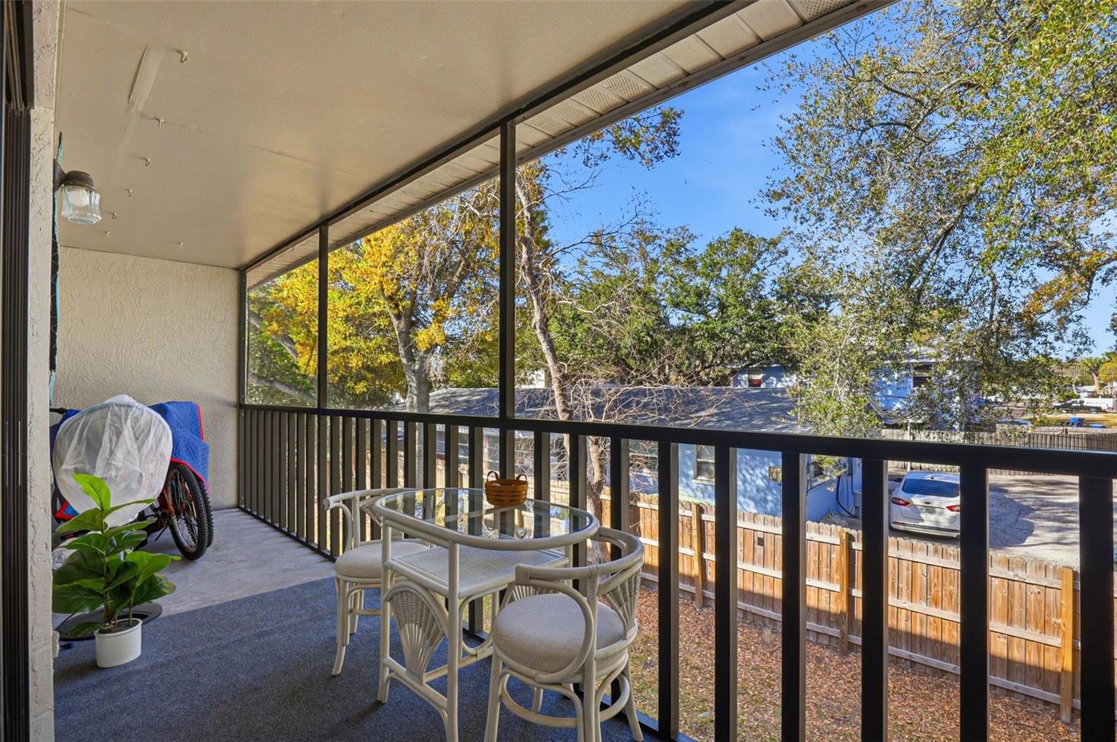 101 LAKE AVE NE #215, LARGO, FL, 33771