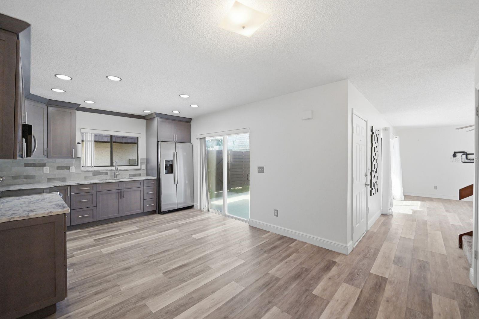 15446 E POND WOODS DR #15446, TAMPA, FL, 33618