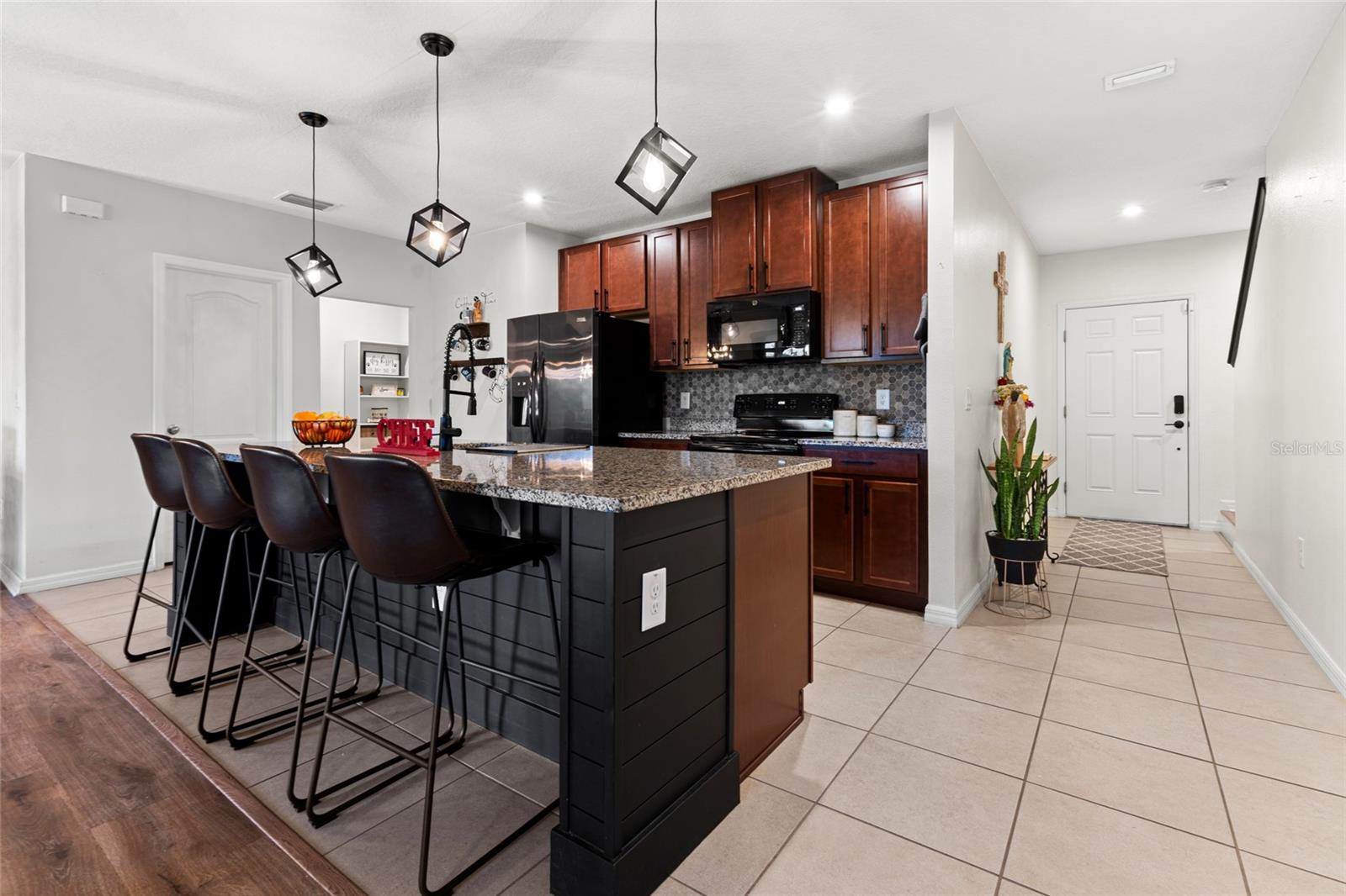 10480 HAWKS LANDING DR, LAND O LAKES, FL, 34638