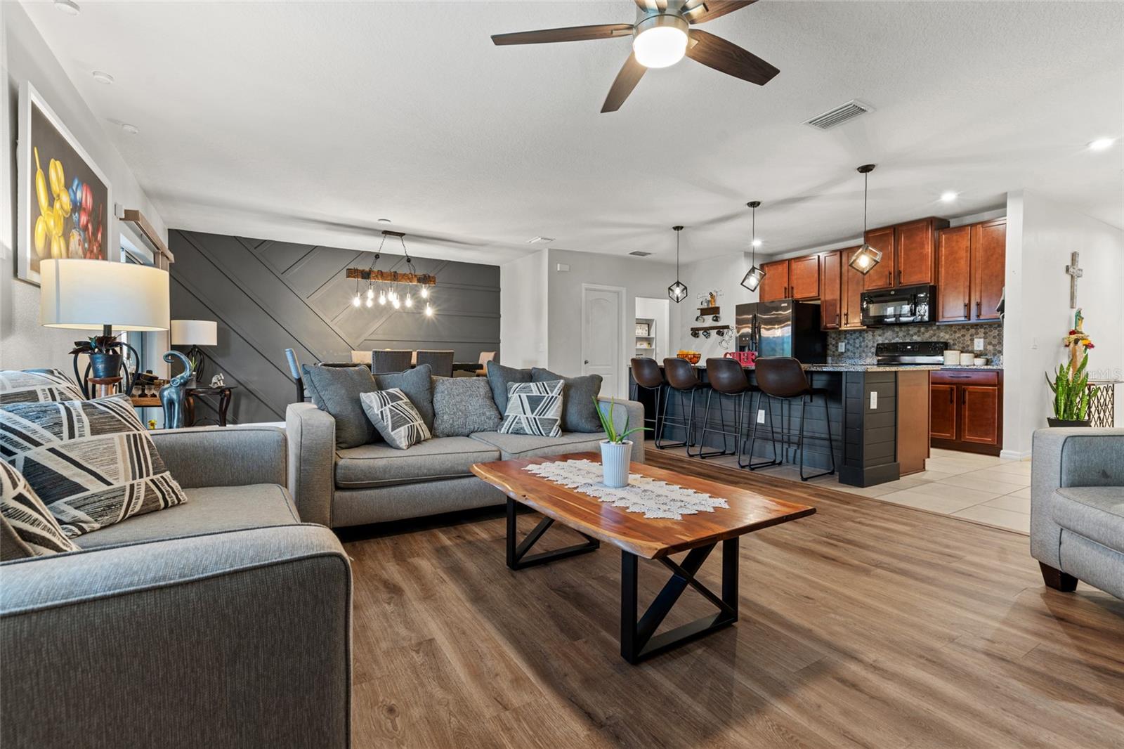 10480 HAWKS LANDING DR, LAND O LAKES, FL, 34638