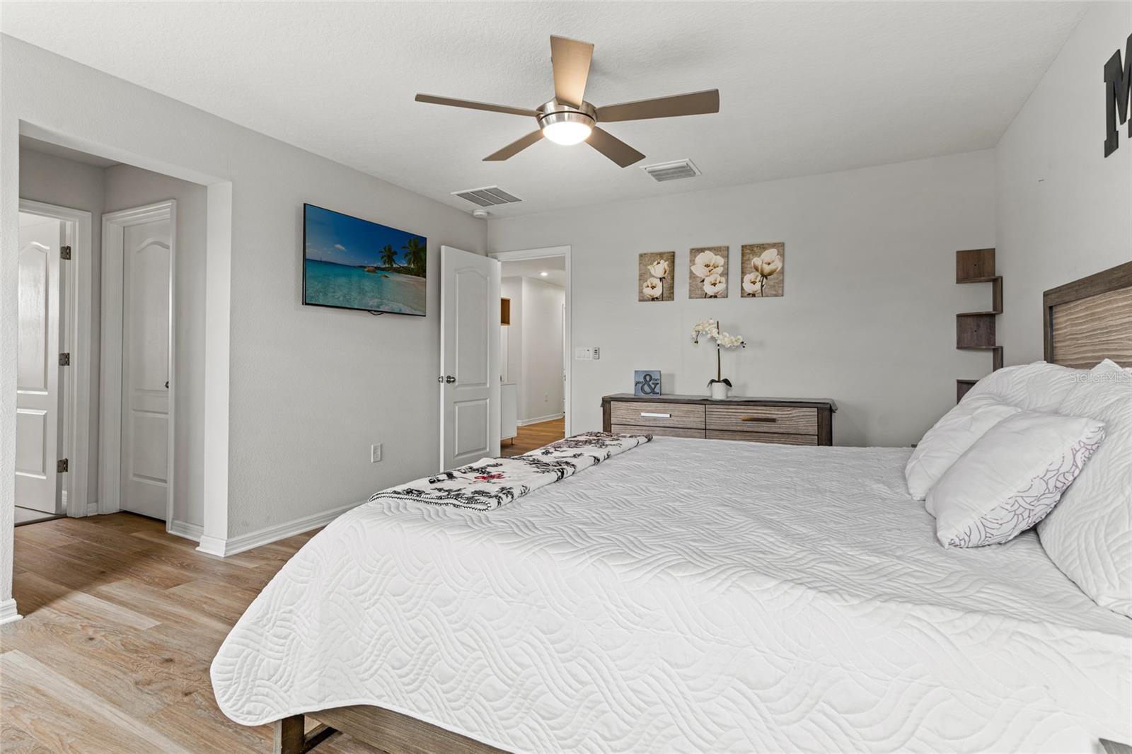 10480 HAWKS LANDING DR, LAND O LAKES, FL, 34638