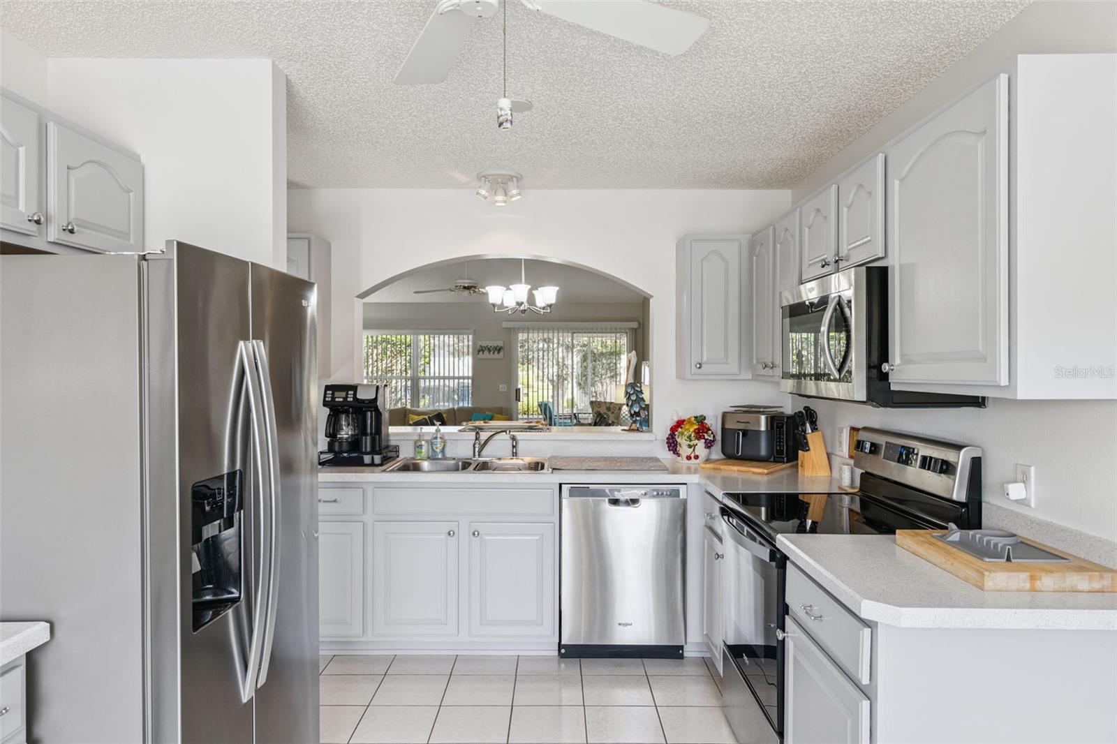 2125 ZARAGOZA PL, THE VILLAGES, FL, 32159