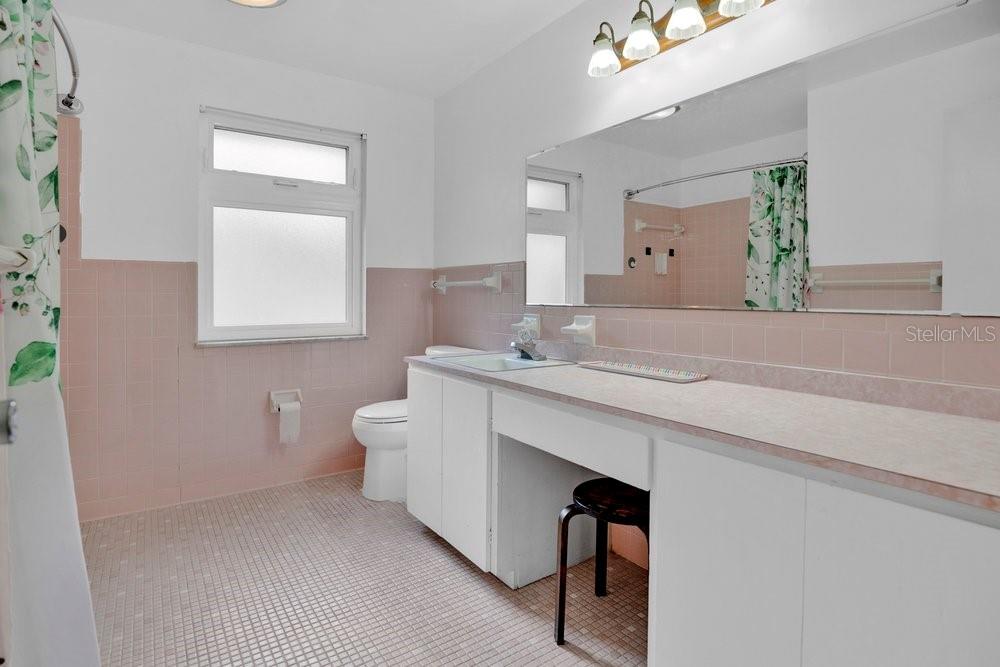 5137 MOUNT PLYMOUTH RD, APOPKA, FL, 32712