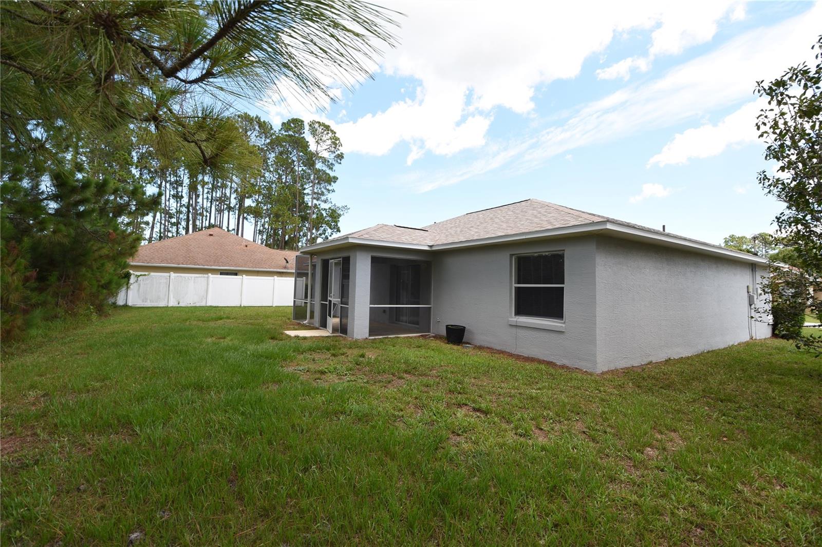 19 BURNING EMBER LN, PALM COAST, FL, 32137