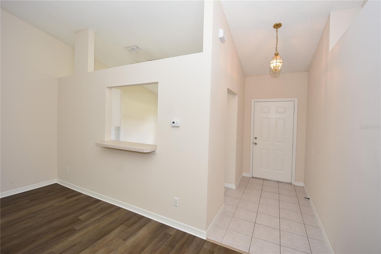 19 BURNING EMBER LN, PALM COAST, FL, 32137