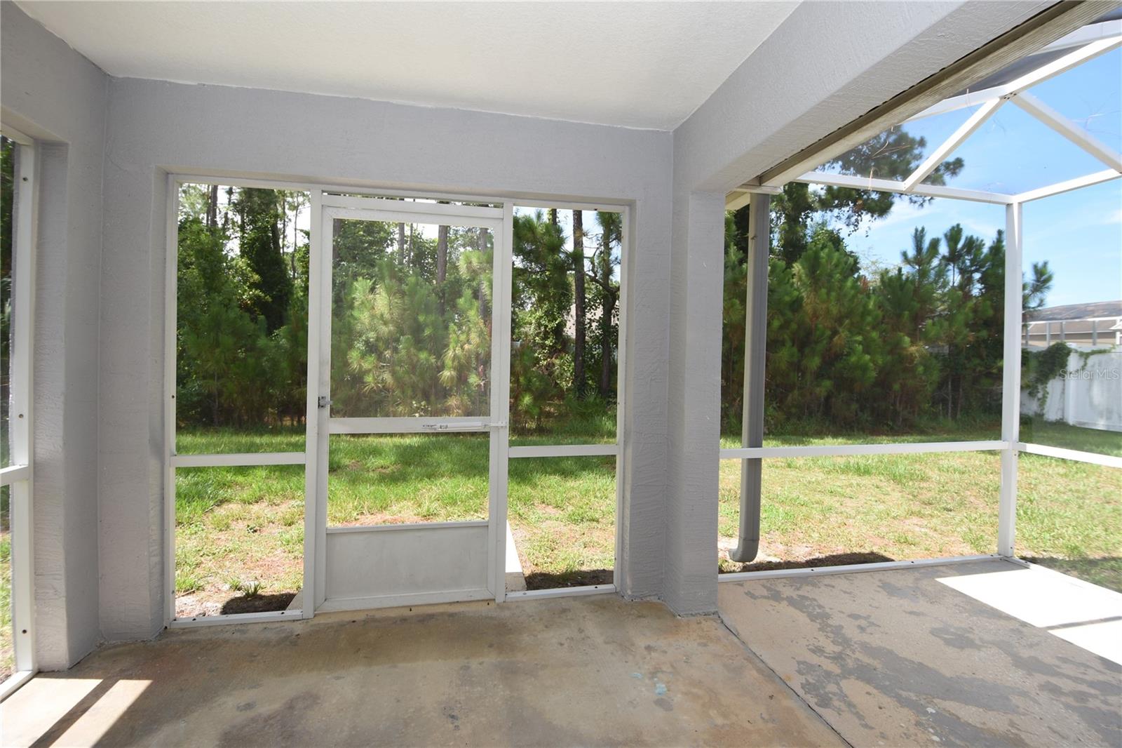 19 BURNING EMBER LN, PALM COAST, FL, 32137