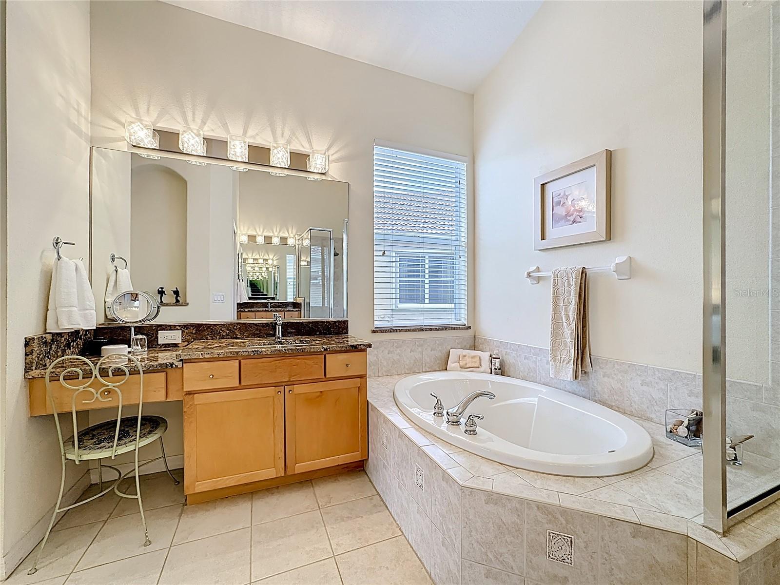 6388 ROOKERY CIR, BRADENTON, FL, 34203