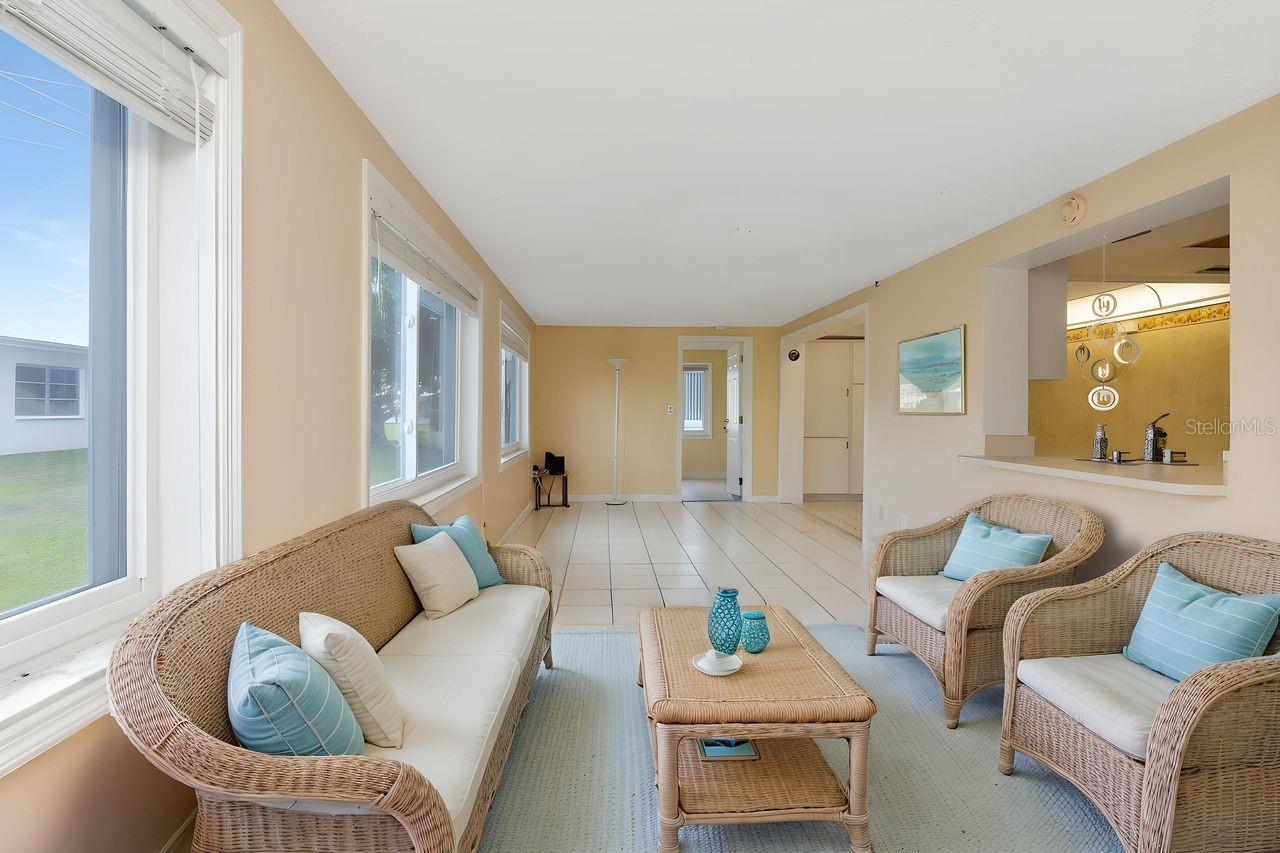 10153 44TH ST N #2, PINELLAS PARK, FL, 33782