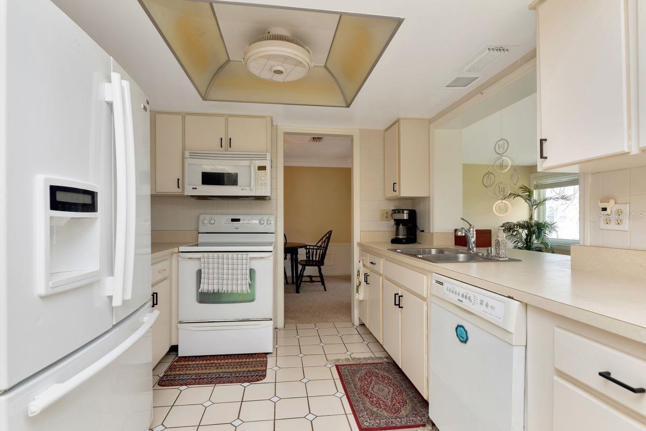 10153 44TH ST N #2, PINELLAS PARK, FL, 33782