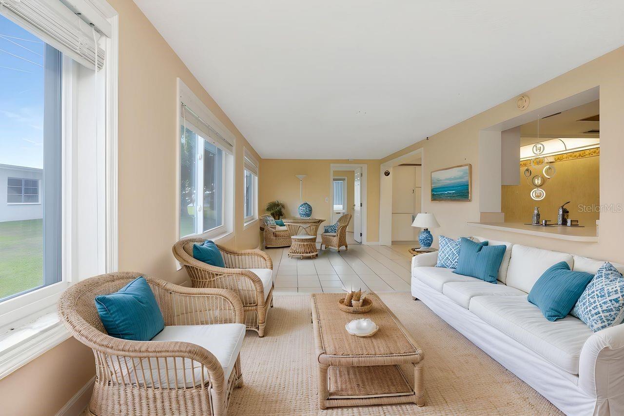 10153 44TH ST N #2, PINELLAS PARK, FL, 33782