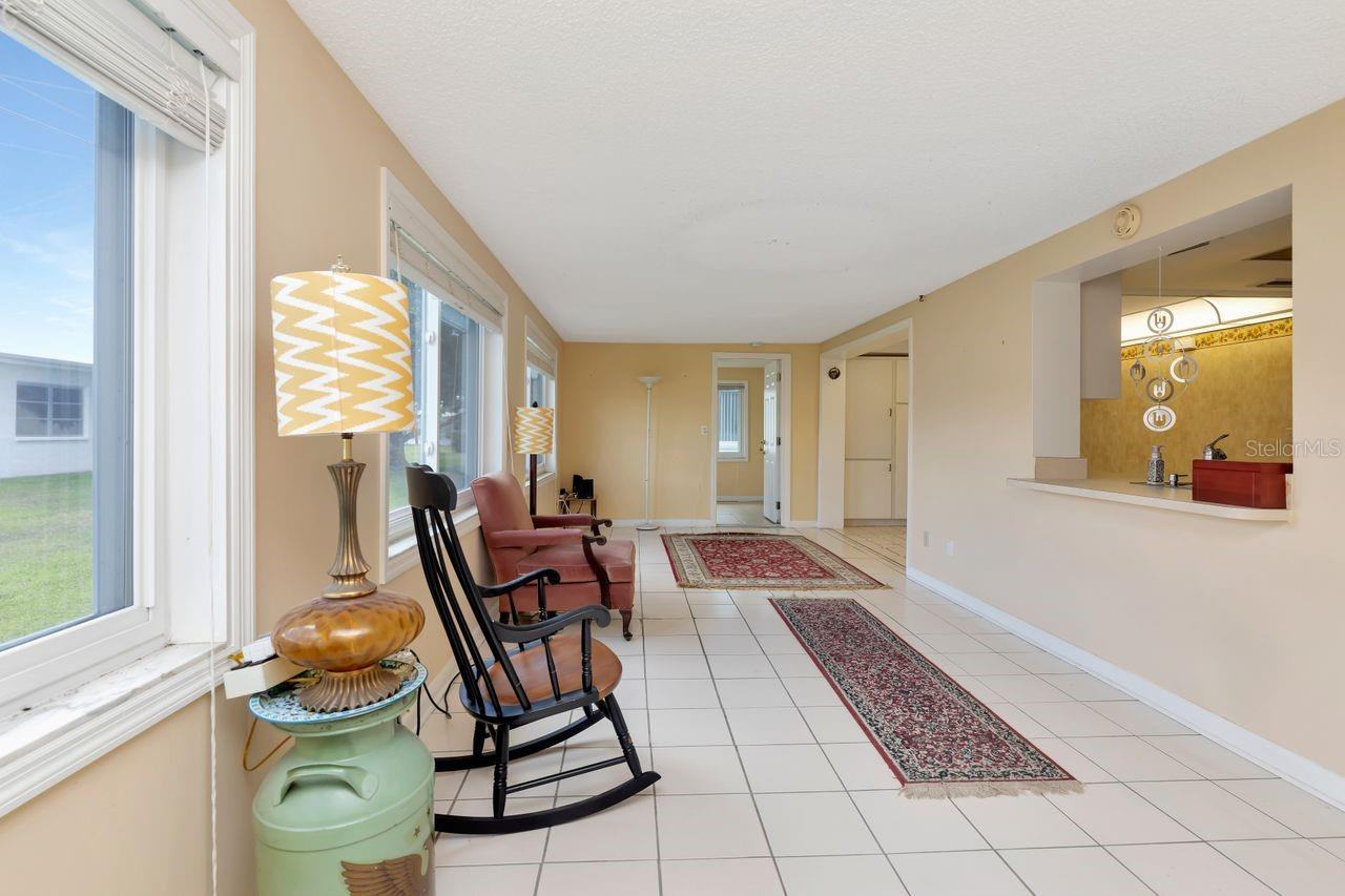 10153 44TH ST N #2, PINELLAS PARK, FL, 33782