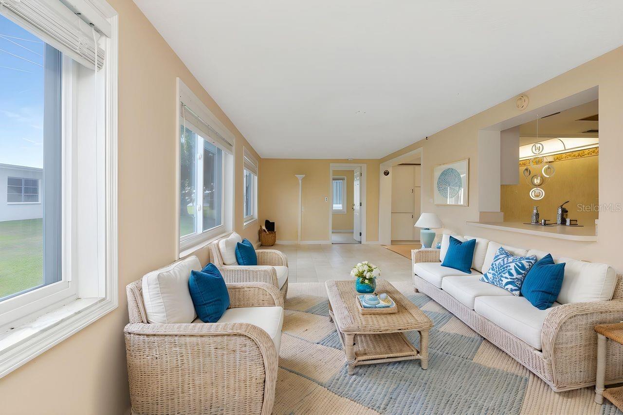 10153 44TH ST N #2, PINELLAS PARK, FL, 33782