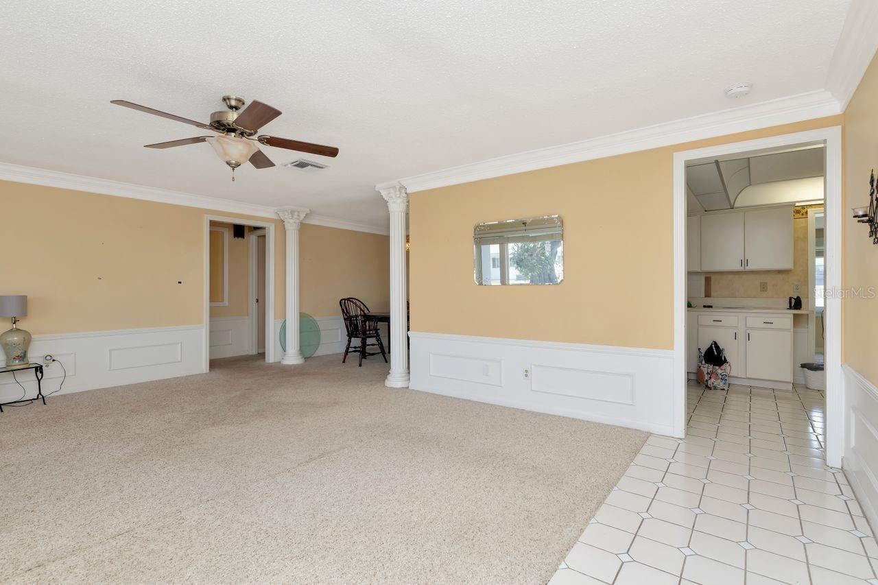 10153 44TH ST N #2, PINELLAS PARK, FL, 33782