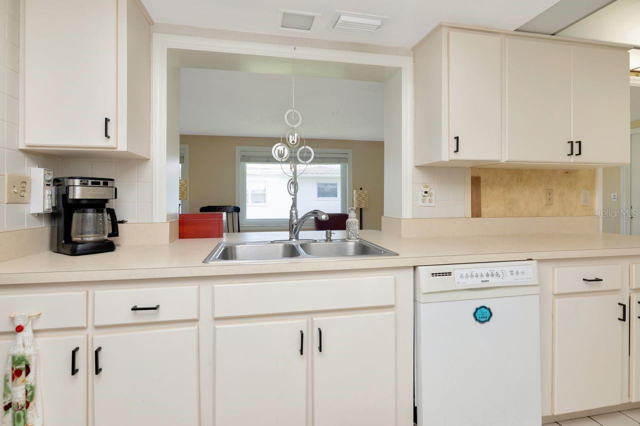 10153 44TH ST N #2, PINELLAS PARK, FL, 33782