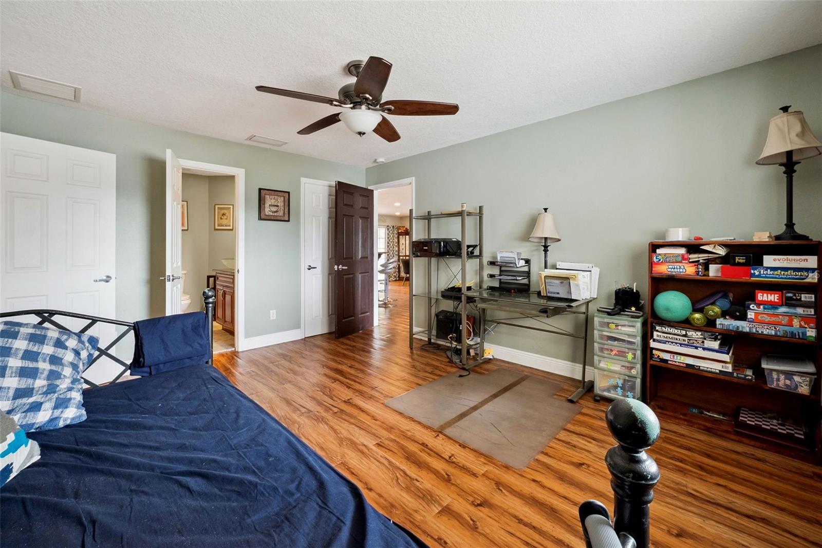 1050 CRYSTAL BOWL CIR, CASSELBERRY, FL, 32707