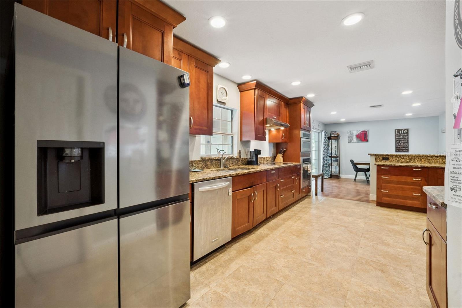 1050 CRYSTAL BOWL CIR, CASSELBERRY, FL, 32707