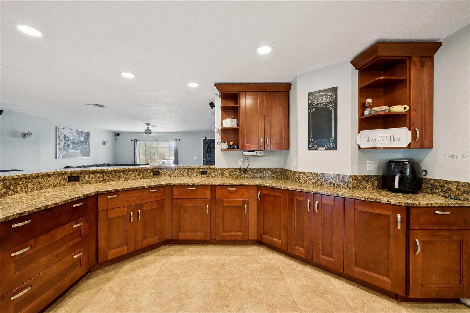 1050 CRYSTAL BOWL CIR, CASSELBERRY, FL, 32707