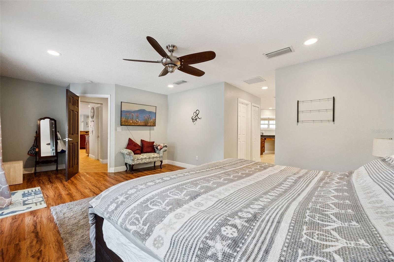 1050 CRYSTAL BOWL CIR, CASSELBERRY, FL, 32707