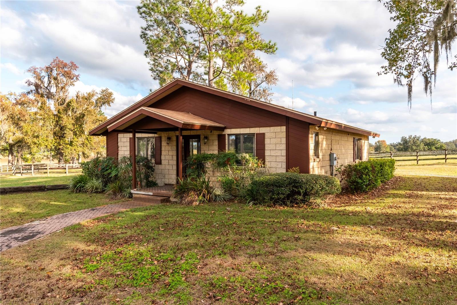 5100 W HWY 329, REDDICK, FL, 32686
