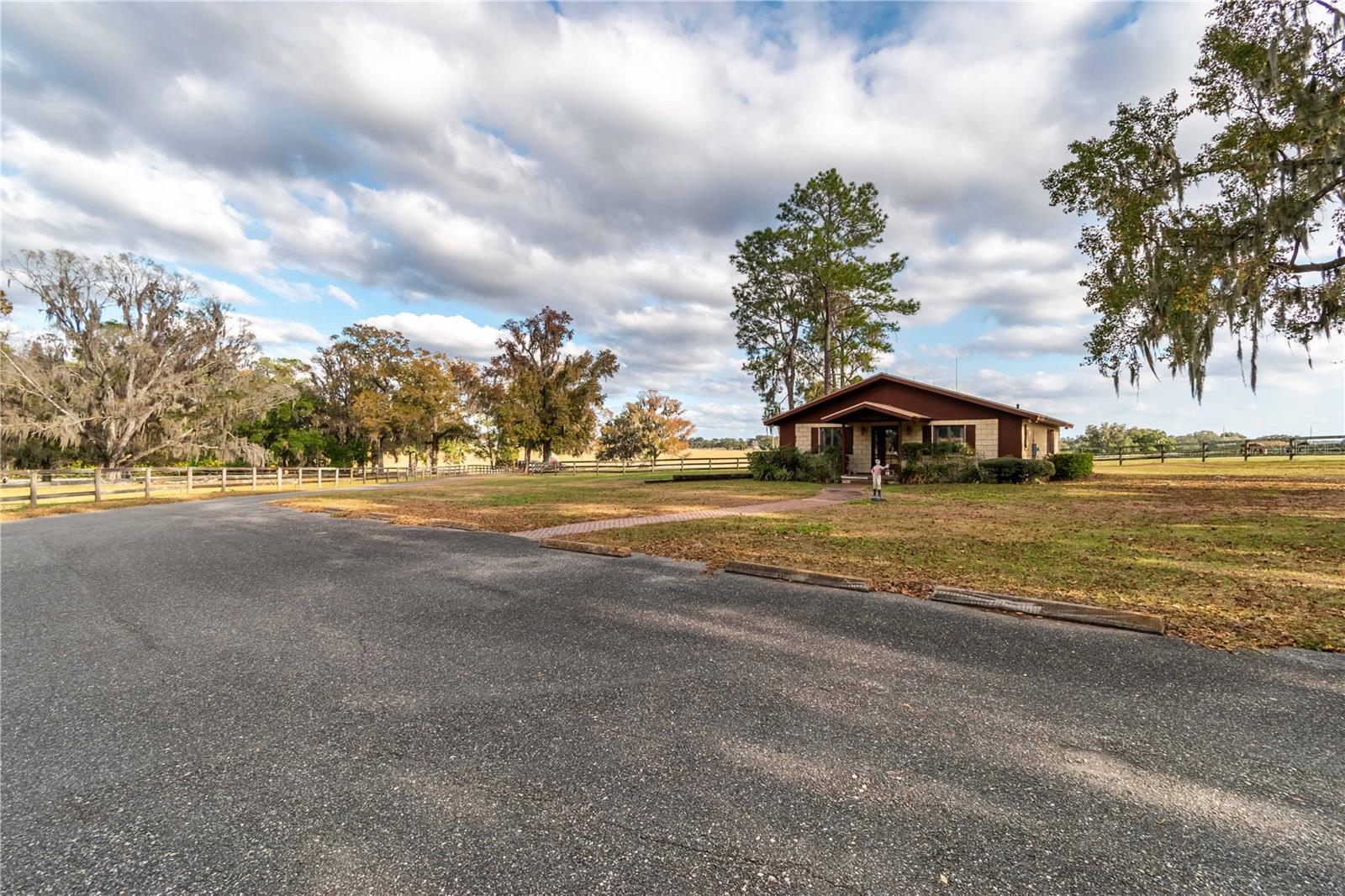 5100 W HWY 329, REDDICK, FL, 32686