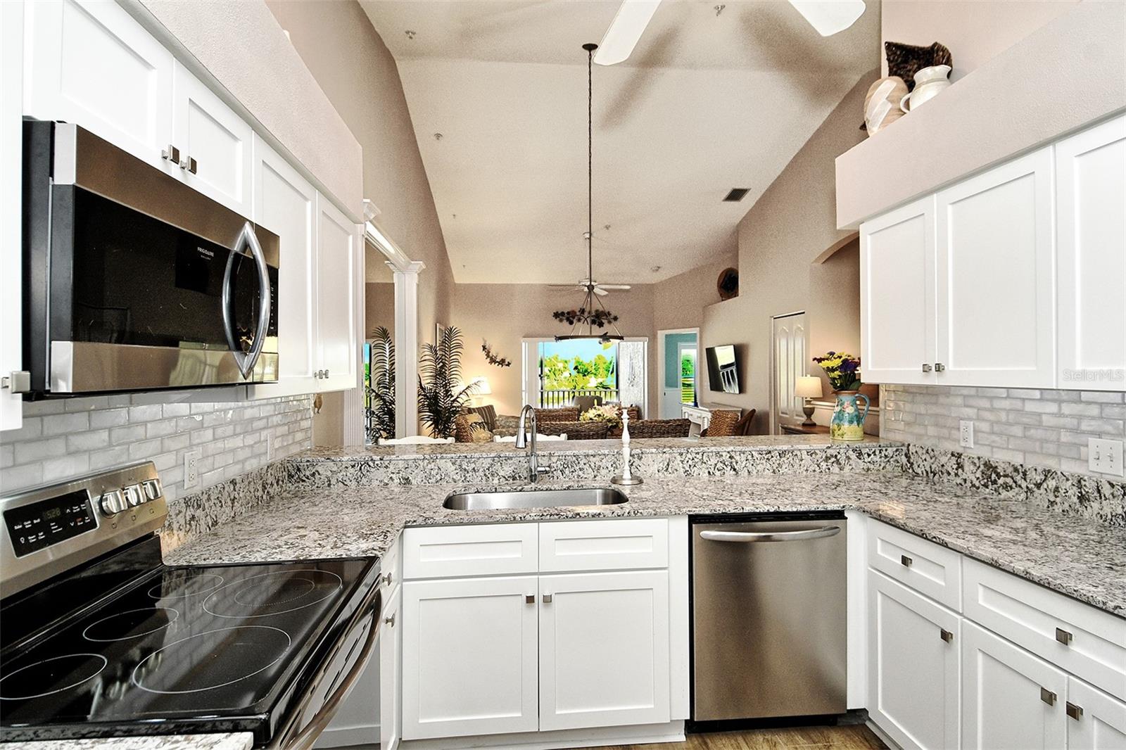 5251 MAHOGANY RUN AVE #525, SARASOTA, FL, 34241