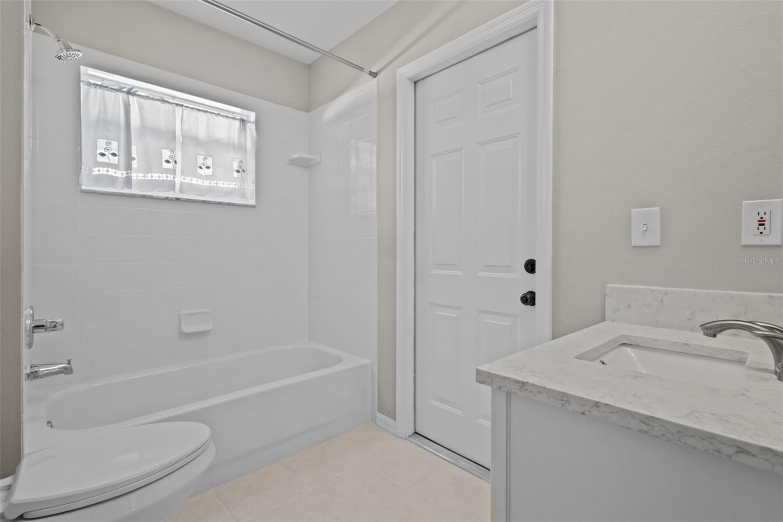 3617 TREELINE DR, VALRICO, FL, 33596