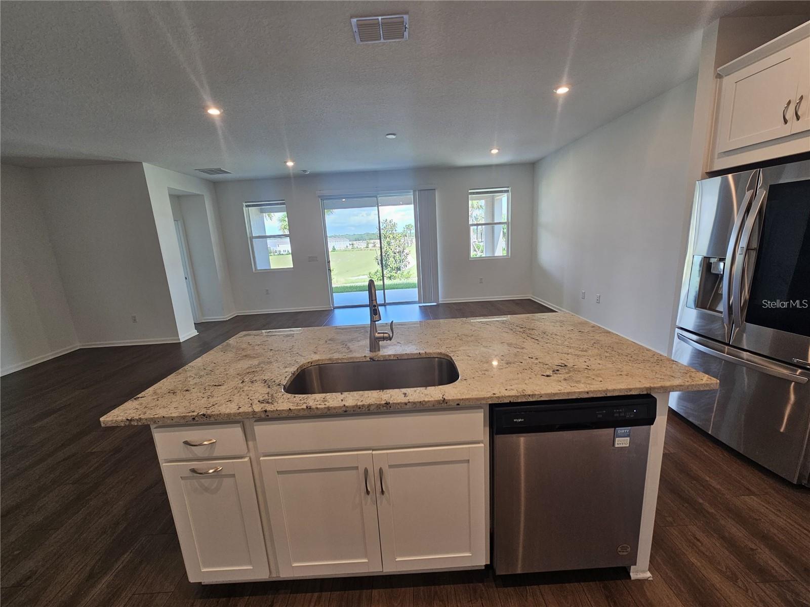 1141 LAKESHORE BREEZE PL, KISSIMMEE, FL, 34747
