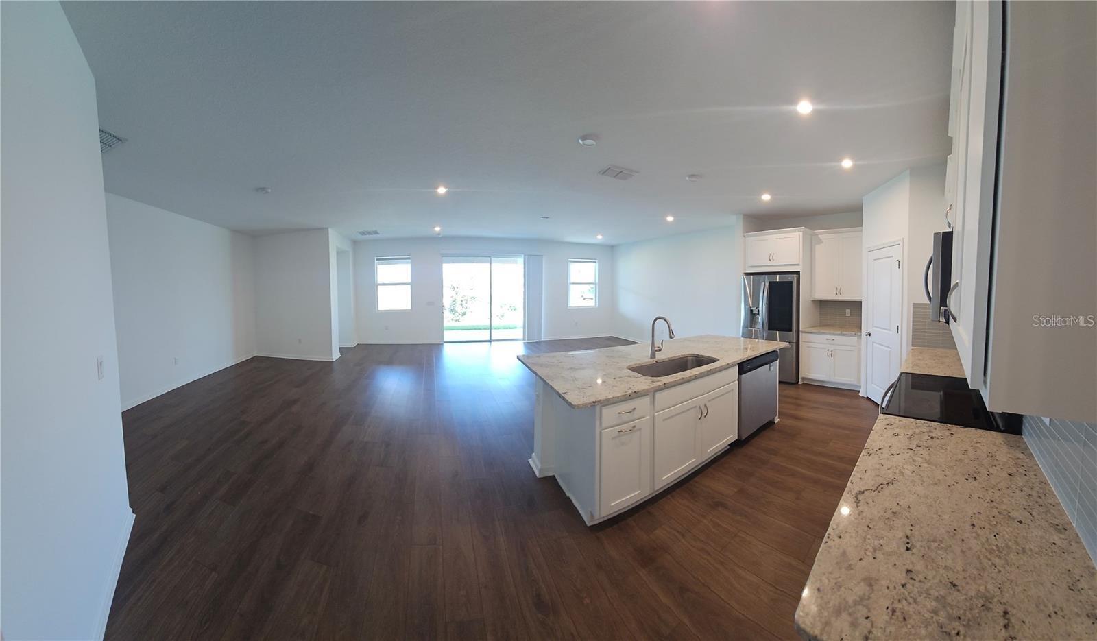 1141 LAKESHORE BREEZE PL, KISSIMMEE, FL, 34747