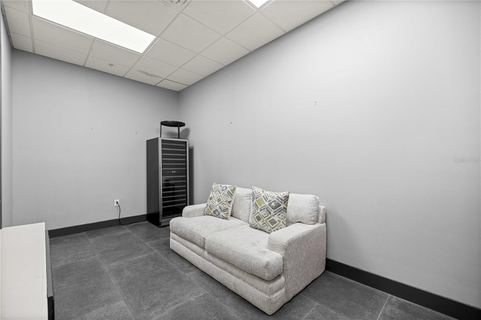 18 S MAGNOLIA AVE, OCALA, FL, 34471