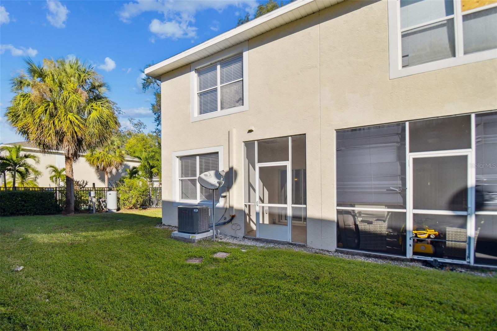 3430 HIGH HAMPTON CIR, TAMPA, FL, 33610