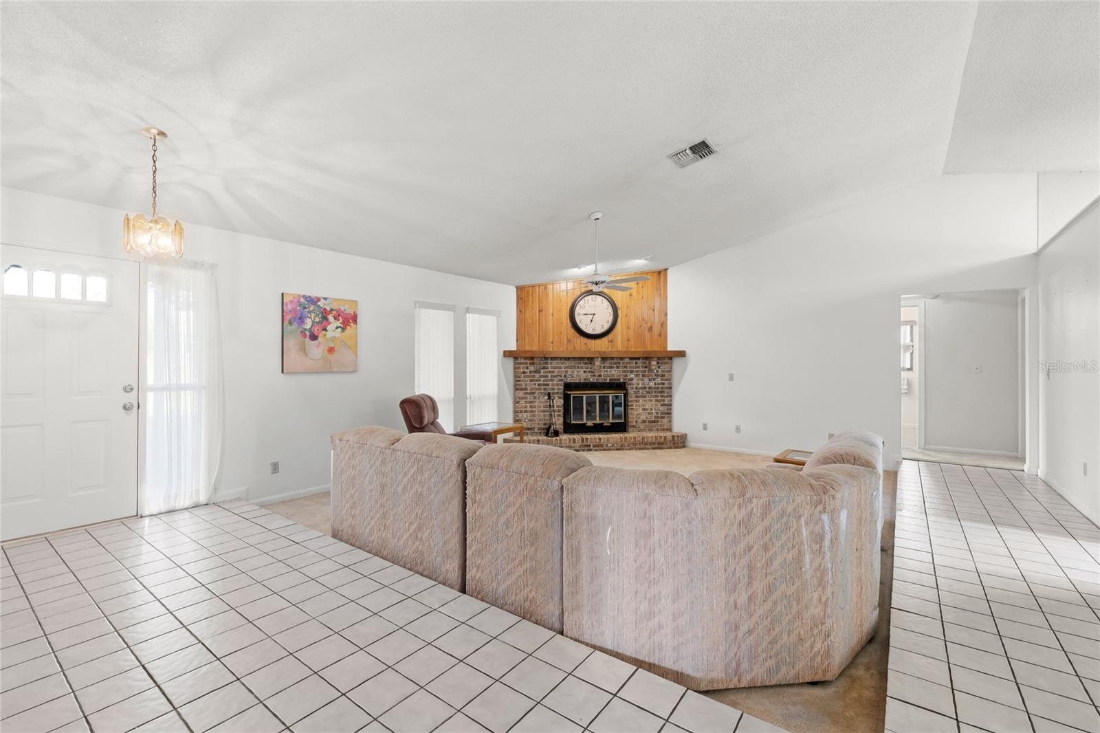 1229 E CROWN POINT RD, OCOEE, FL, 34761