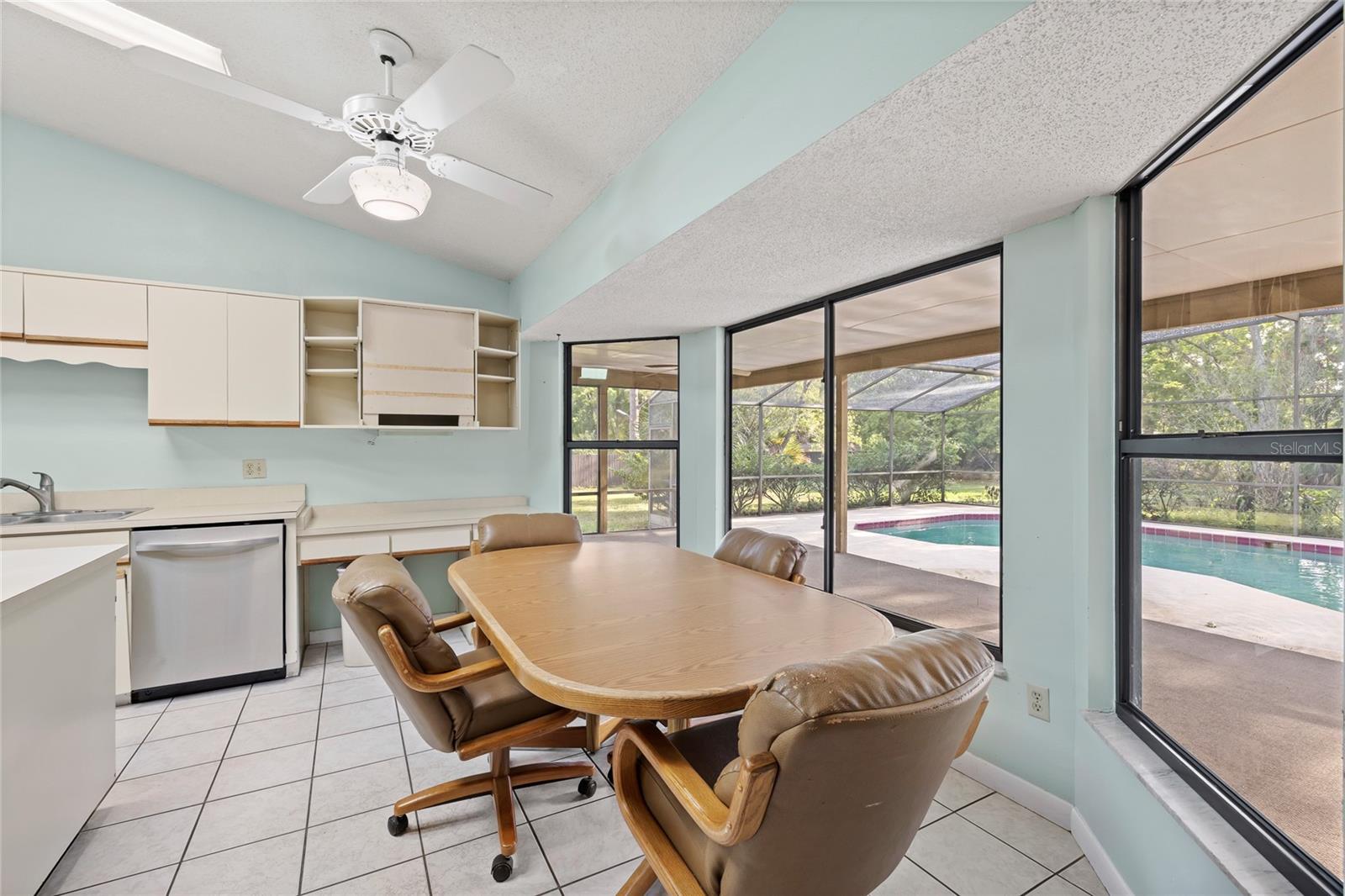 1229 E CROWN POINT RD, OCOEE, FL, 34761