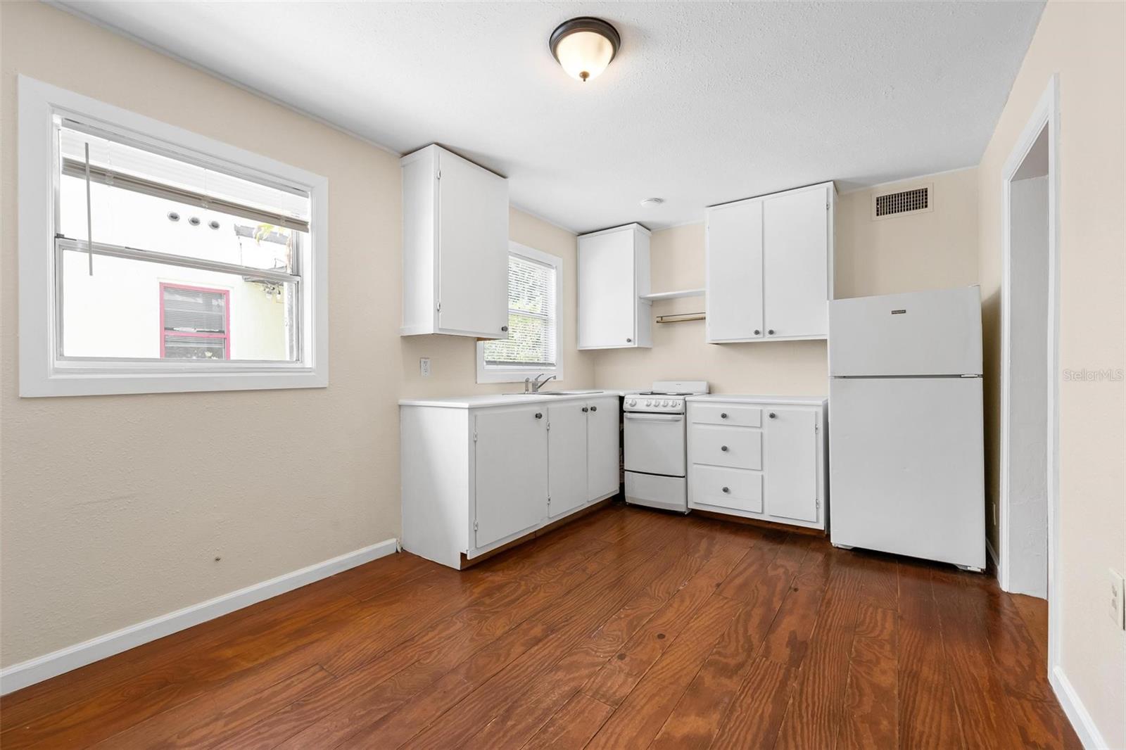 321 OHIO PL #C, SARASOTA, FL, 34236