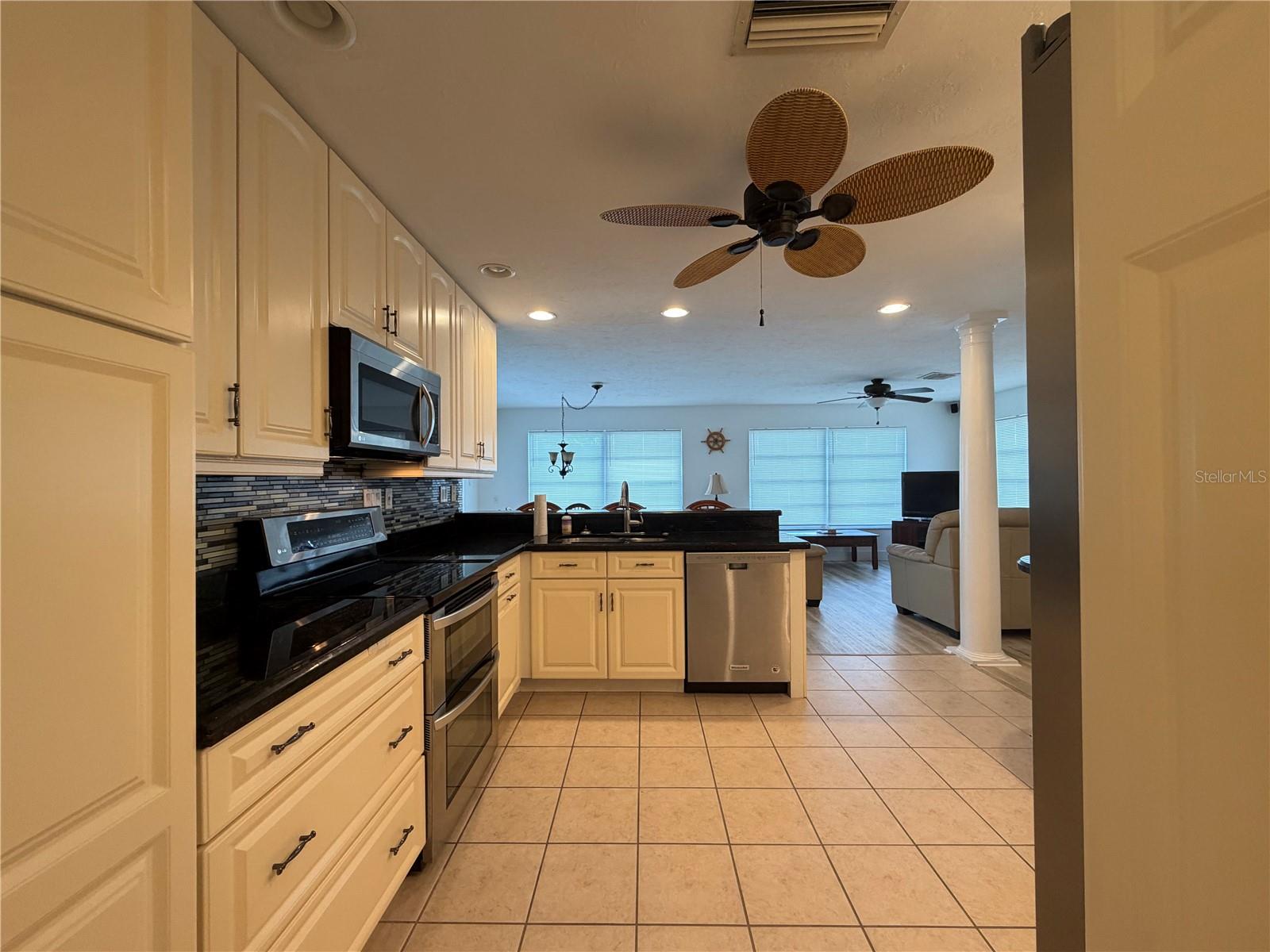 732 SANTA MARGERITA LN, PUNTA GORDA, FL, 33950