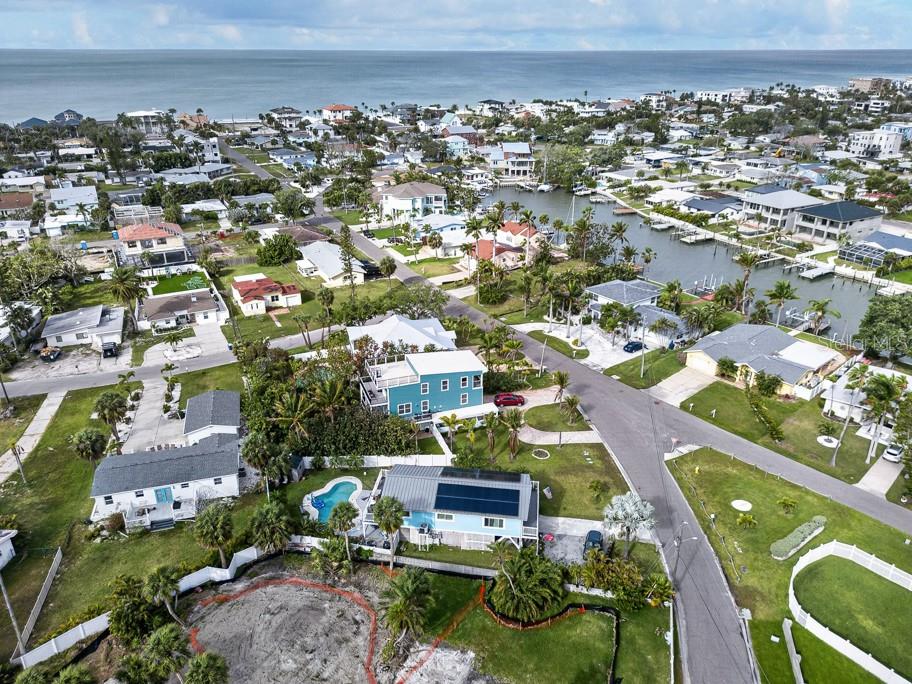 15823 REDINGTON DR, REDINGTON BEACH, FL, 33708
