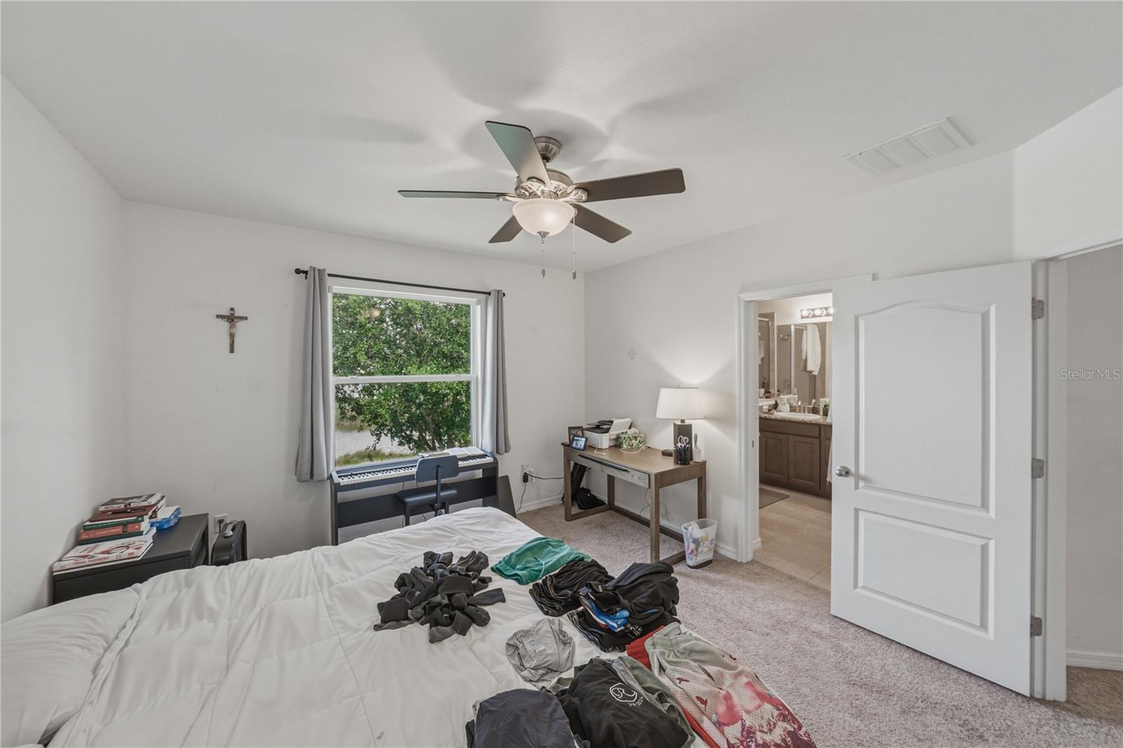 3820 SILVERLAKE WAY, WESLEY CHAPEL, FL, 33544