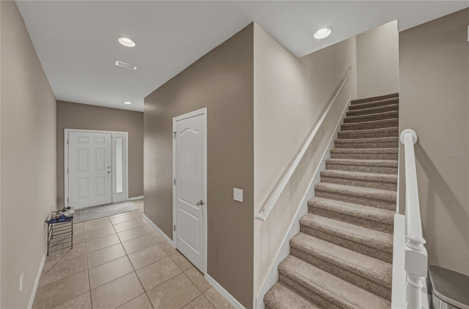 3820 SILVERLAKE WAY, WESLEY CHAPEL, FL, 33544